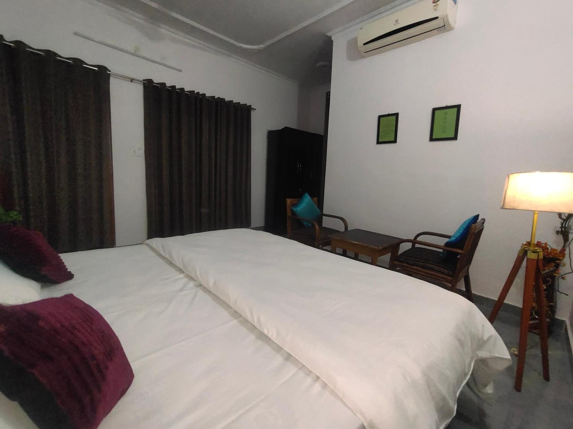 Khajuraho Glory Homestay Khajurāho Exterior foto