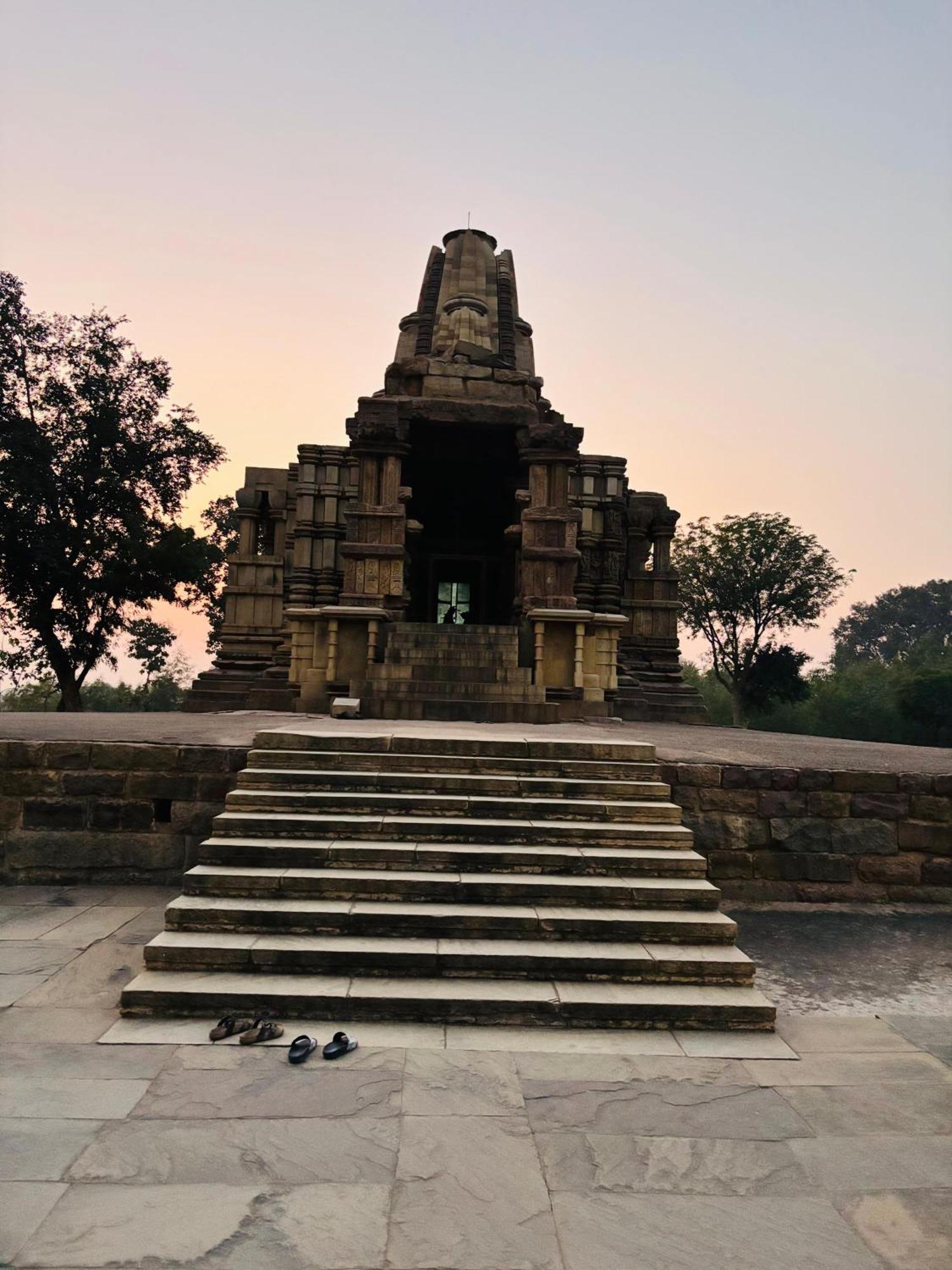 Khajuraho Glory Homestay Khajurāho Exterior foto
